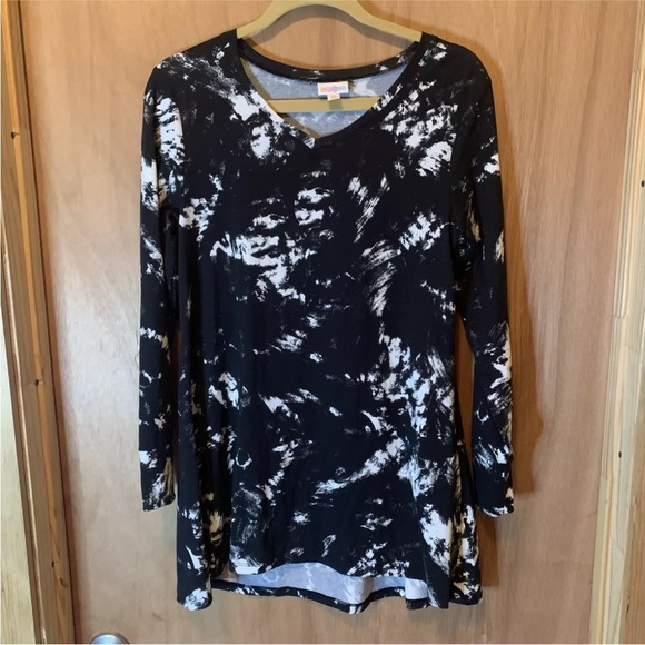 Women’s LuLaRoe Long Sleeve Soft Black Tye Dye Look Extra Small Top - Picture 1 of 13